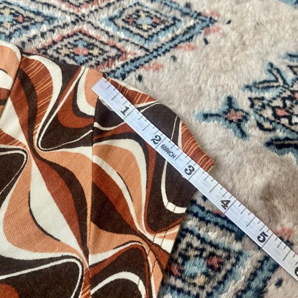 Vintage Retro-Print European V-Neck Cap-Sleeve Tee by H&M (Size XS) - Picture 13 of 16